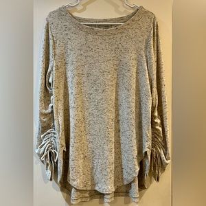 ANTHROPOLOGIE Saturday Sunday Ruched Sleeve Gray/Beige Tunic Sweater Women Sz: S